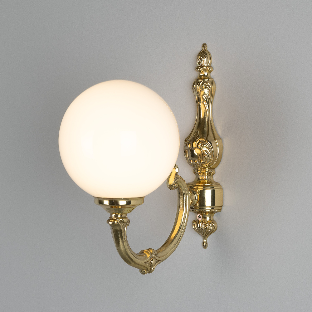 Ben Single Arm Wall Light | Satin Brass