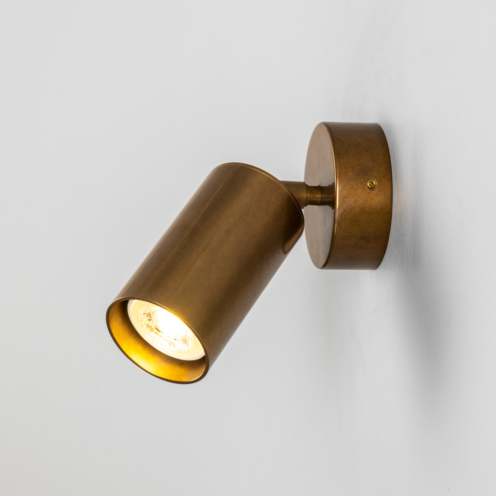 Evanston Wall Light | Matte Black