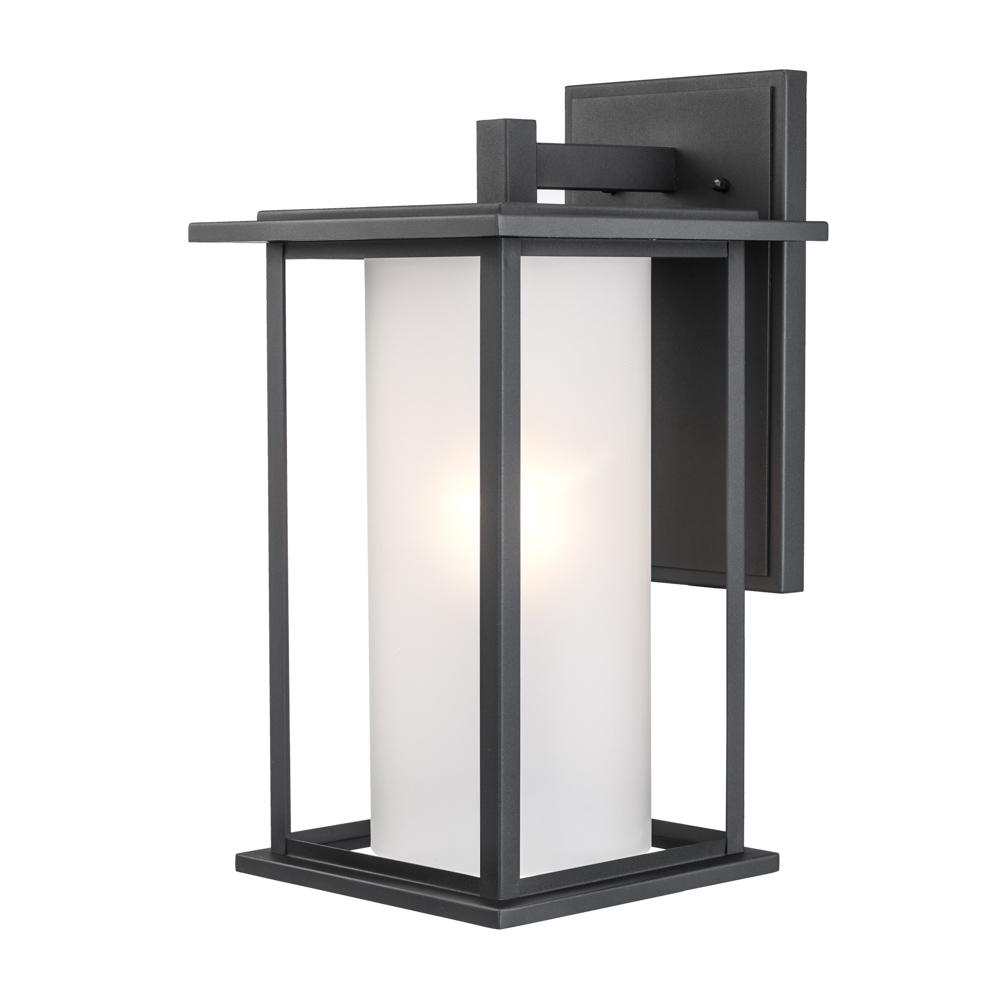 1LT WALL LANTERN-LG-FROSTED IN