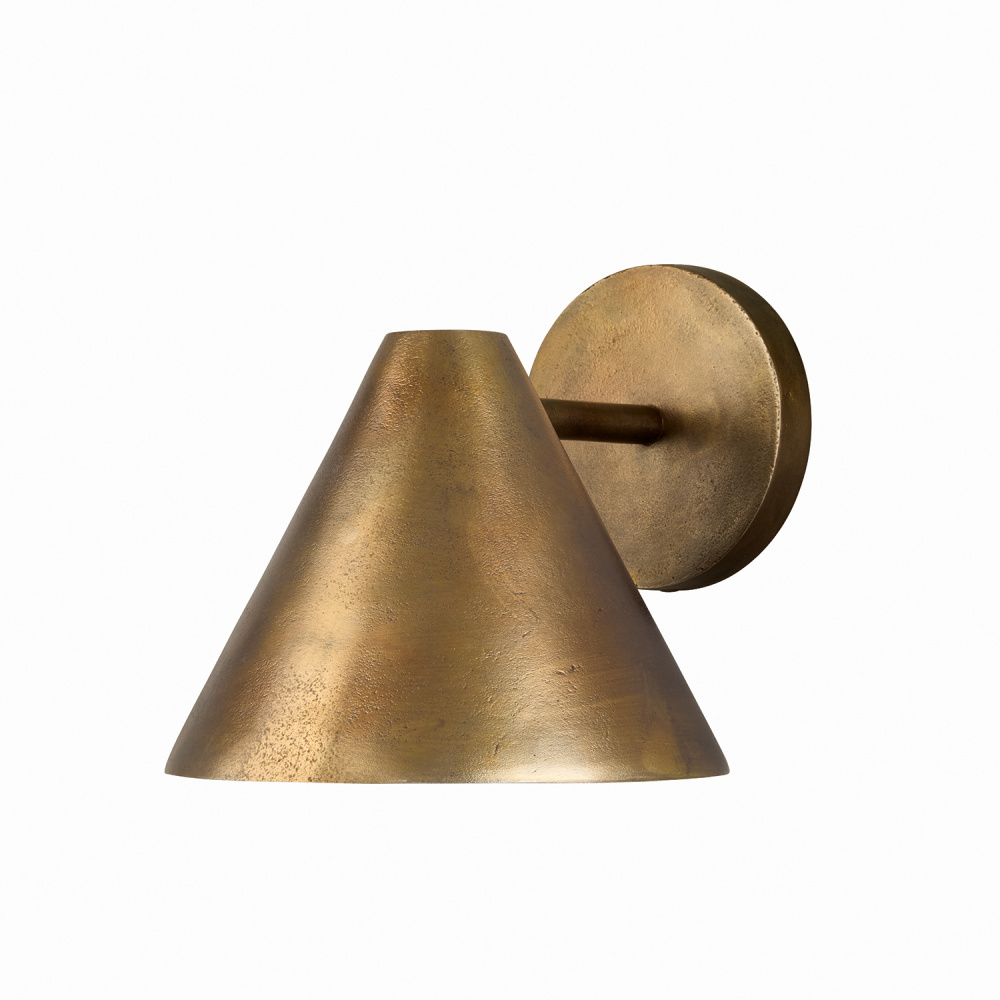 8" W x 7.5" H 1-Light Cone Sconce in Distressed Oxidized Brass